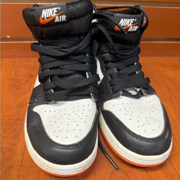 Nike Air Jordan Retro Black White Orange Sneakers - Picture 2 of 10